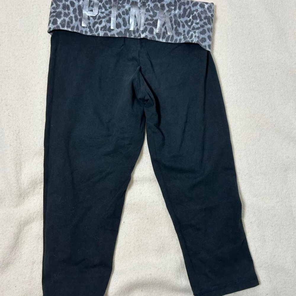 Y2K Victoria's Secret PINK VS Foldover Yoga Capri Pants Bling Leopard‎ small